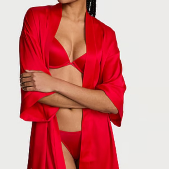 Victoria's Secret Robe - Picture 3 of 3